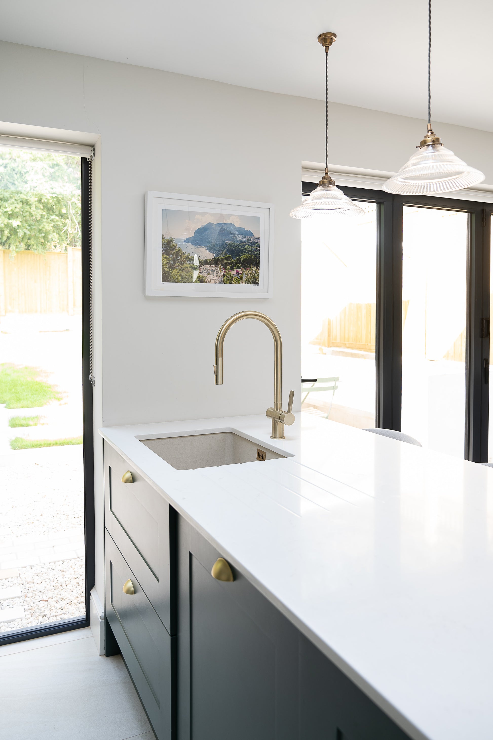 Single Handle Pull Down Kitchen Faucet gold  view.